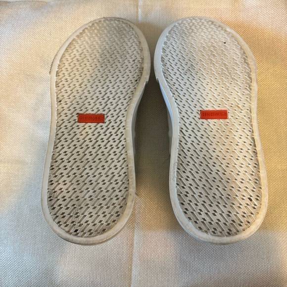 Hermes sneakers - Picture 3 of 3